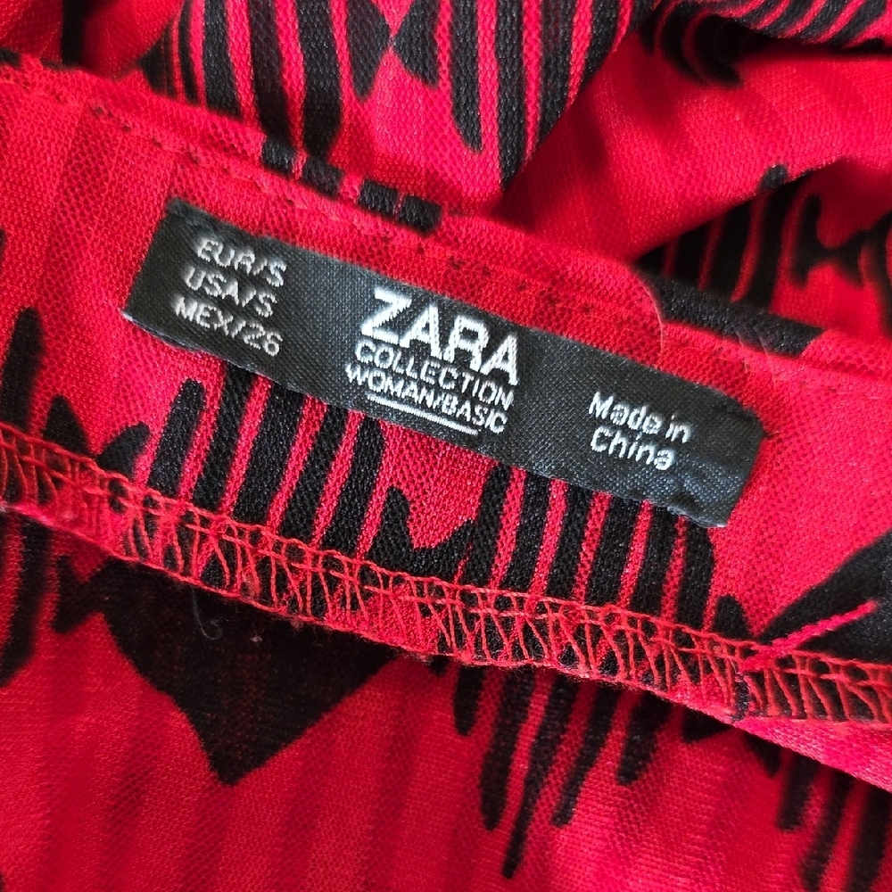 Zara Red and Black Long Sleeve Dress - Picture 4 of 4